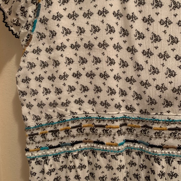 NWT Francesca’s - Picture 2 of 3